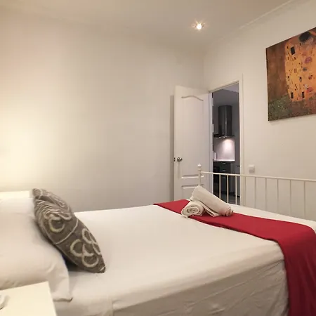 Charm Sagrada Familia Apartmán *