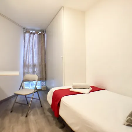 Charm Sagrada Familia Apartmán *